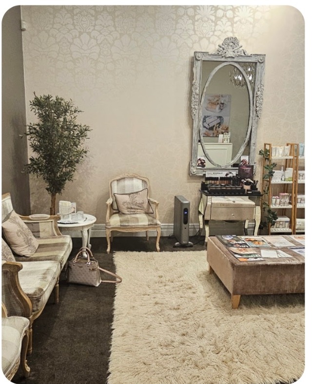 Inside Lox Skin & Spa